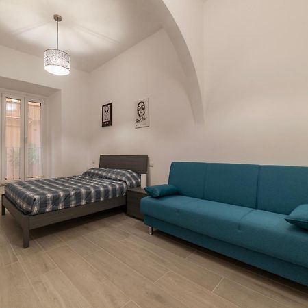 Terme Di Traiano Apartment - 10 Min Dal Colosseo 로마 외부 사진