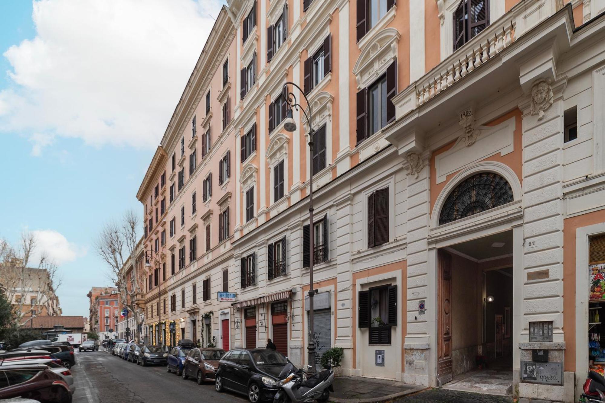 Terme Di Traiano Apartment - 10 Min Dal Colosseo 로마 외부 사진