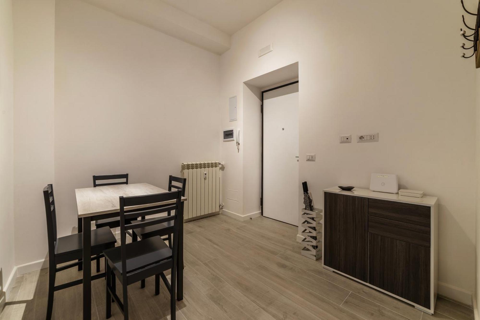 Terme Di Traiano Apartment - 10 Min Dal Colosseo 로마 외부 사진